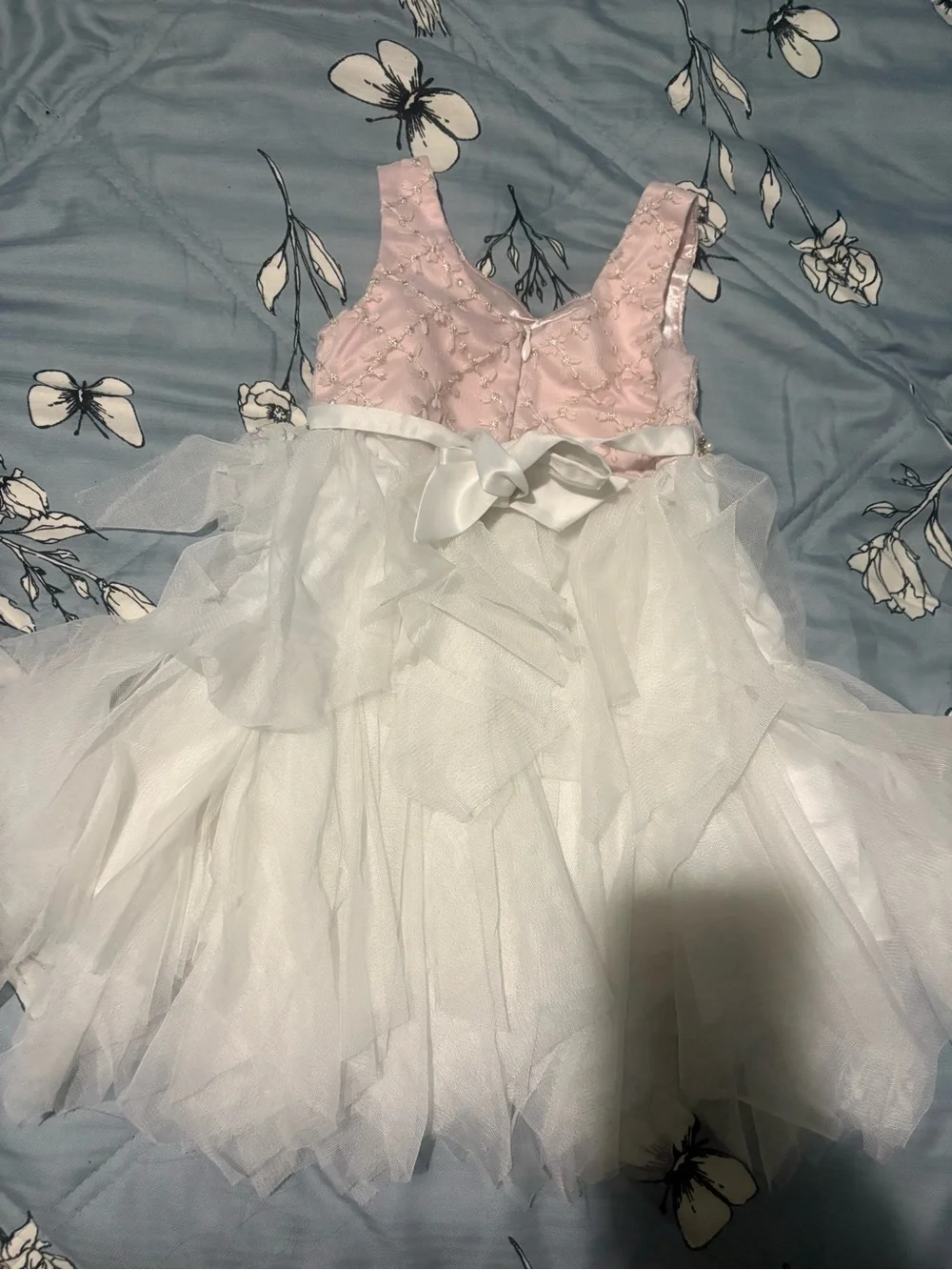 The Unbranded Brand delicate pink